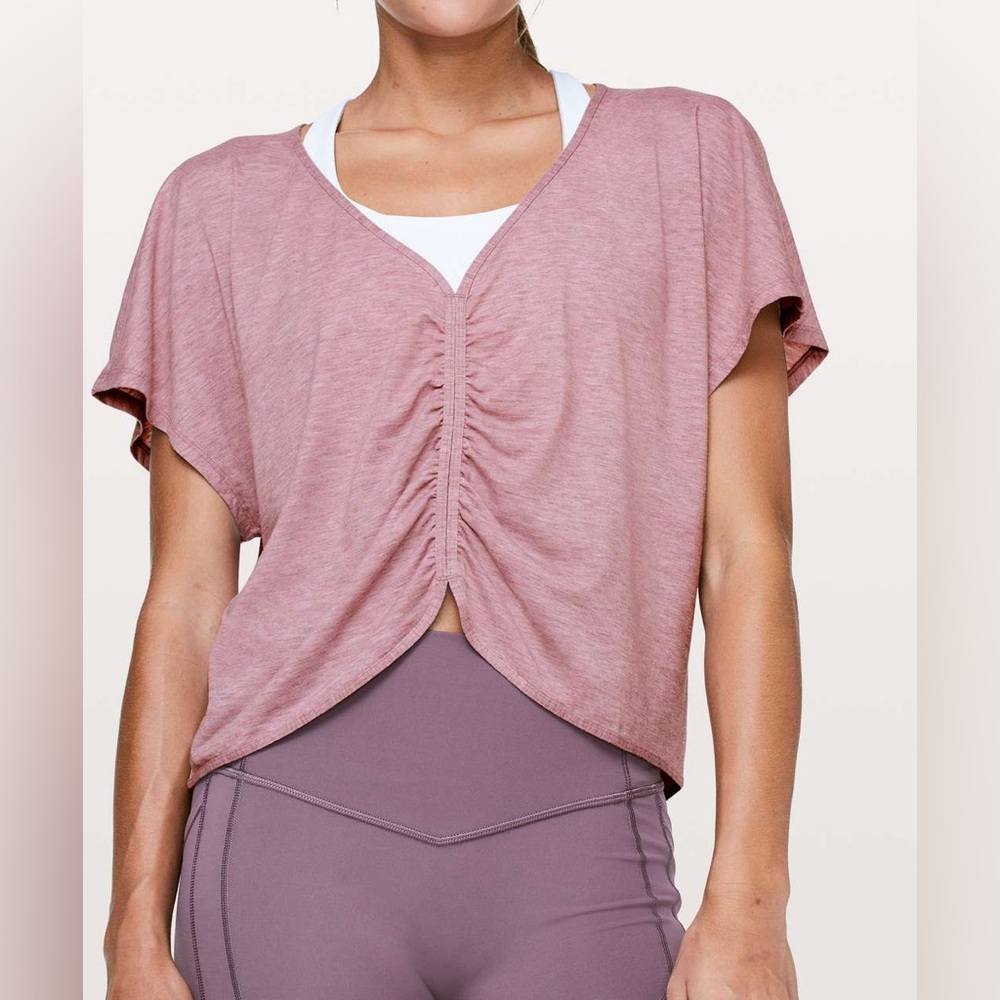 Lululemon Cruise The Circuits Short Sleeve in Heathered Vintage Mauve Size 4